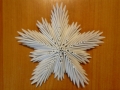 snezhinki-origami-svoimi-rukami-12.jpg