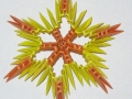 snezhinki-origami-svoimi-rukami-8.jpg
