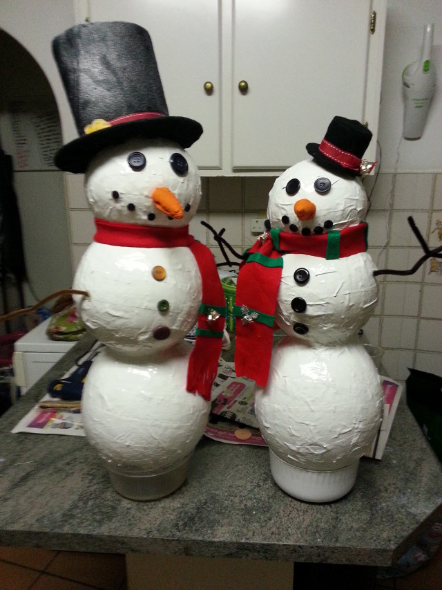 Новогодний костюм Снеговика своими руками